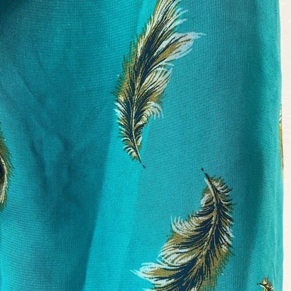 Feather pattern tank top - Picture 7 of 9